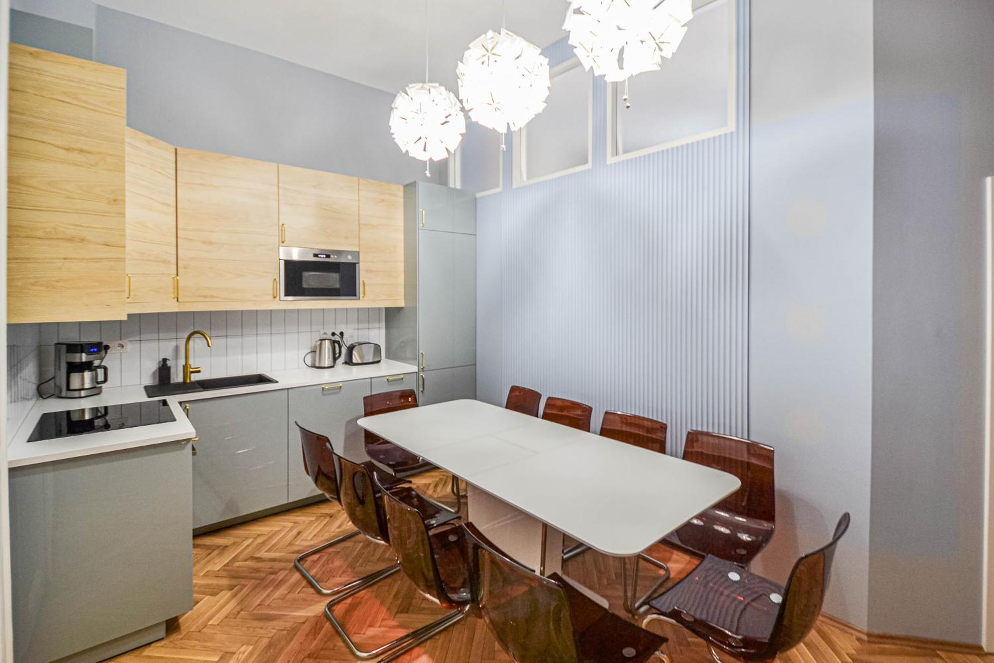 Celebration Flat By Ruterra Apartmán